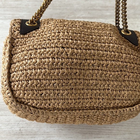 Sold! Sold!📍 - Picture 8 of 12